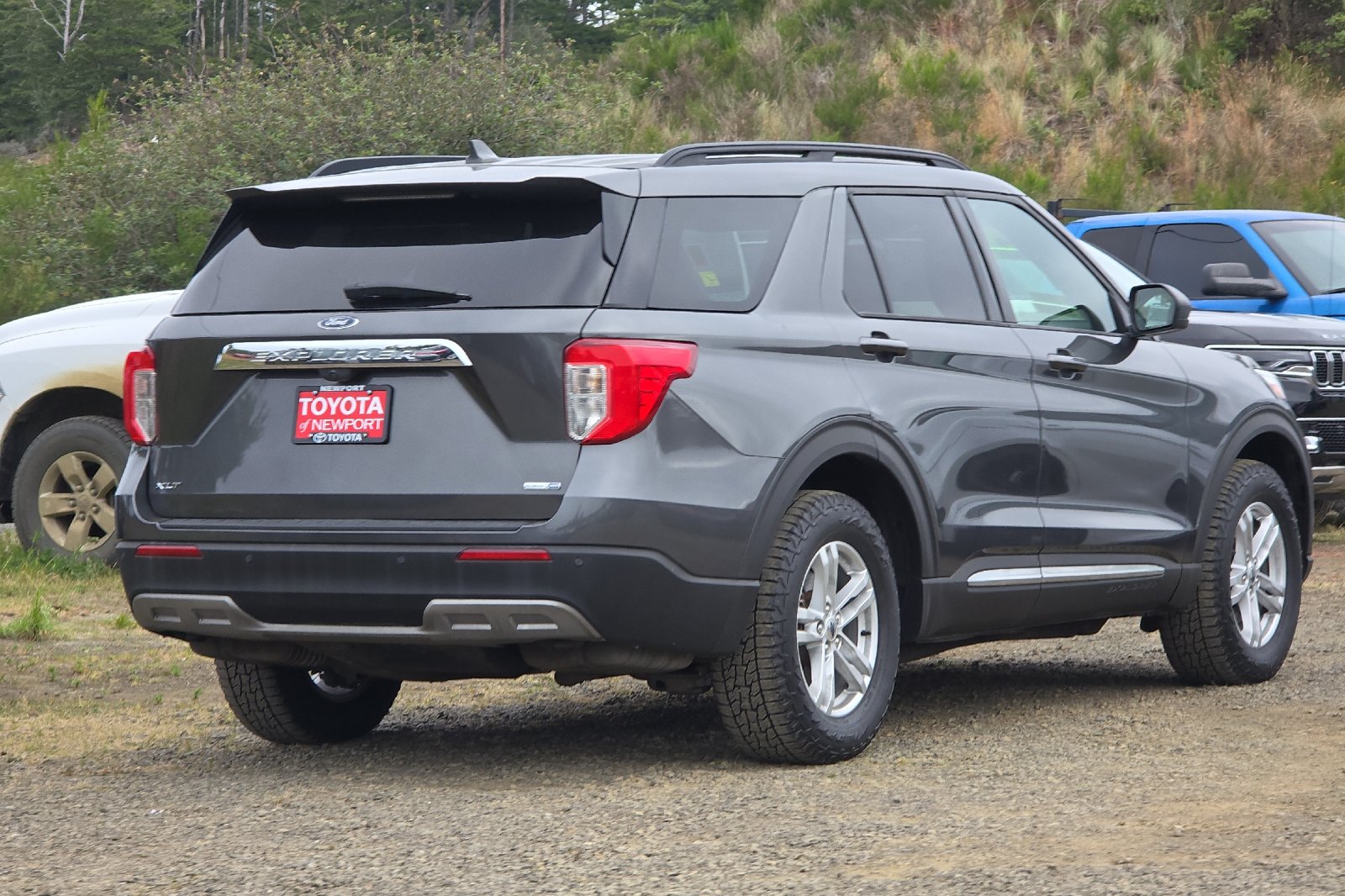 Used 2020 Gray Ford XLT image 4