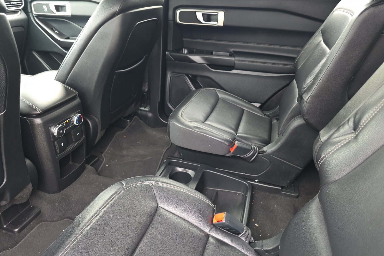 Used 2020 Gray Ford XLT image 9