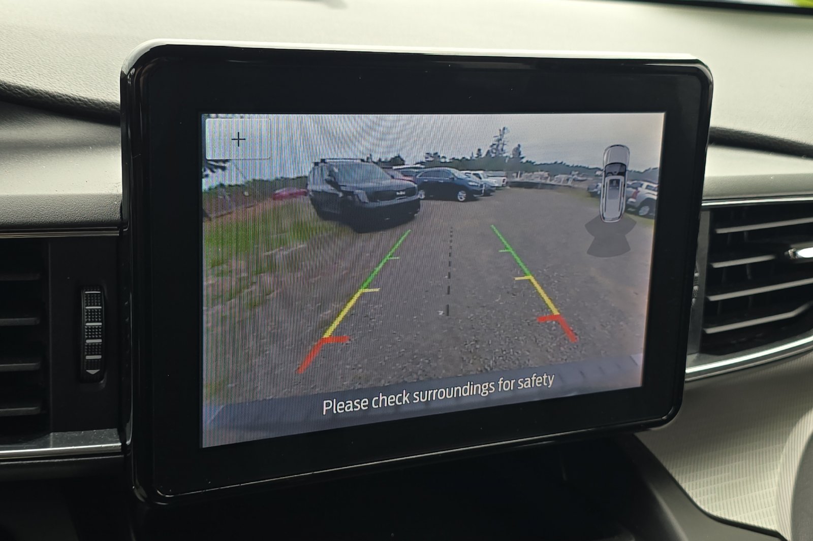 Used 2020 Gray Ford XLT image 17