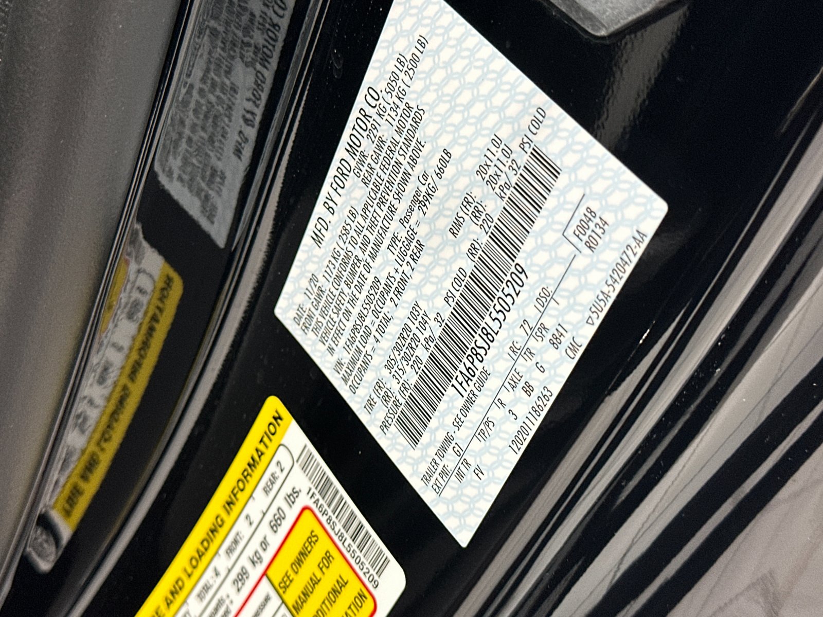 Certified Used 2020 Shadow Black Ford Shelby GT500 image 25