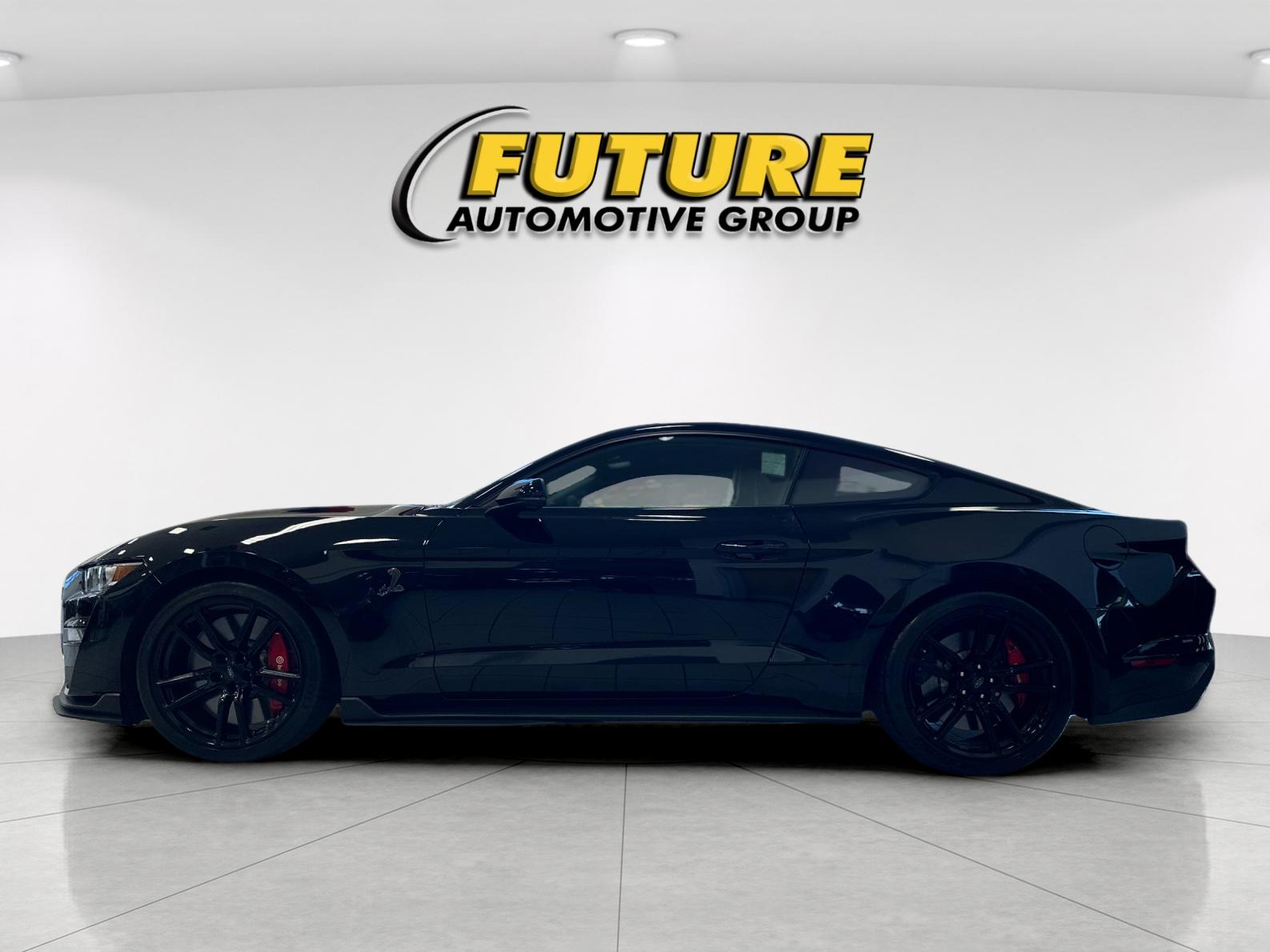 Certified Used 2020 Shadow Black Ford Shelby GT500 image 3