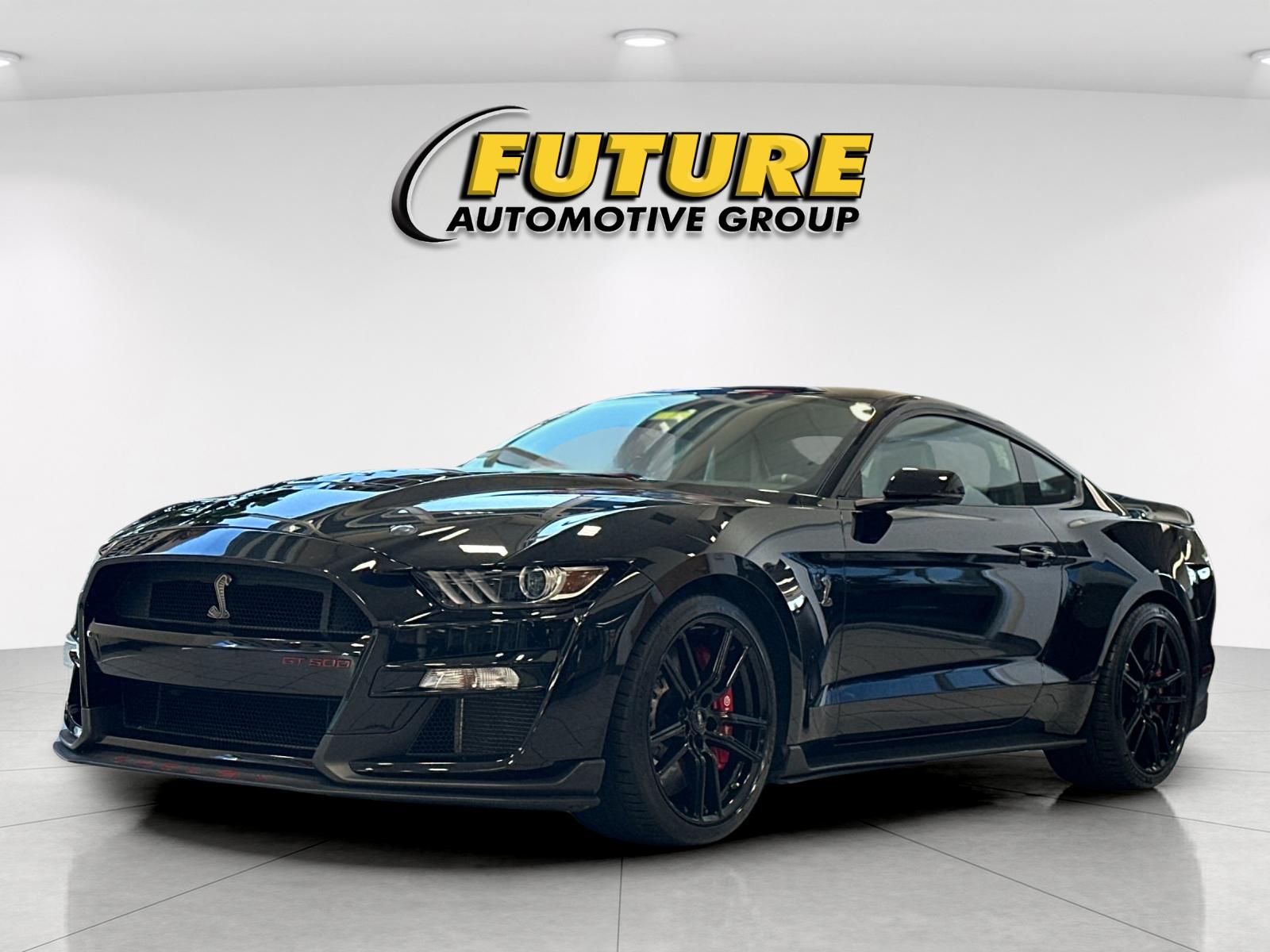 Certified Used 2020 Shadow Black Ford Shelby GT500 image 4