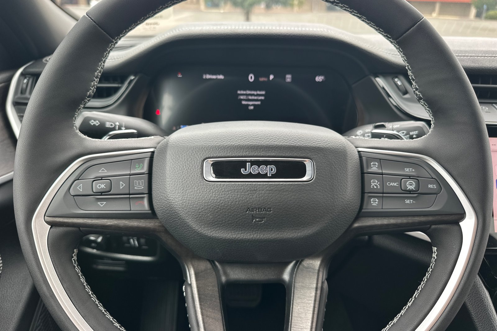 New 2026 Bright White Clearcoat Jeep Limited image 24