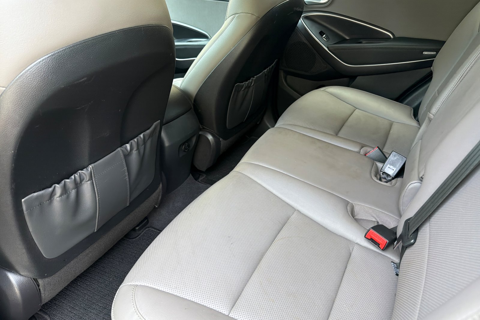 Used 2018 Mineral Gray Hyundai 2.4L image 9