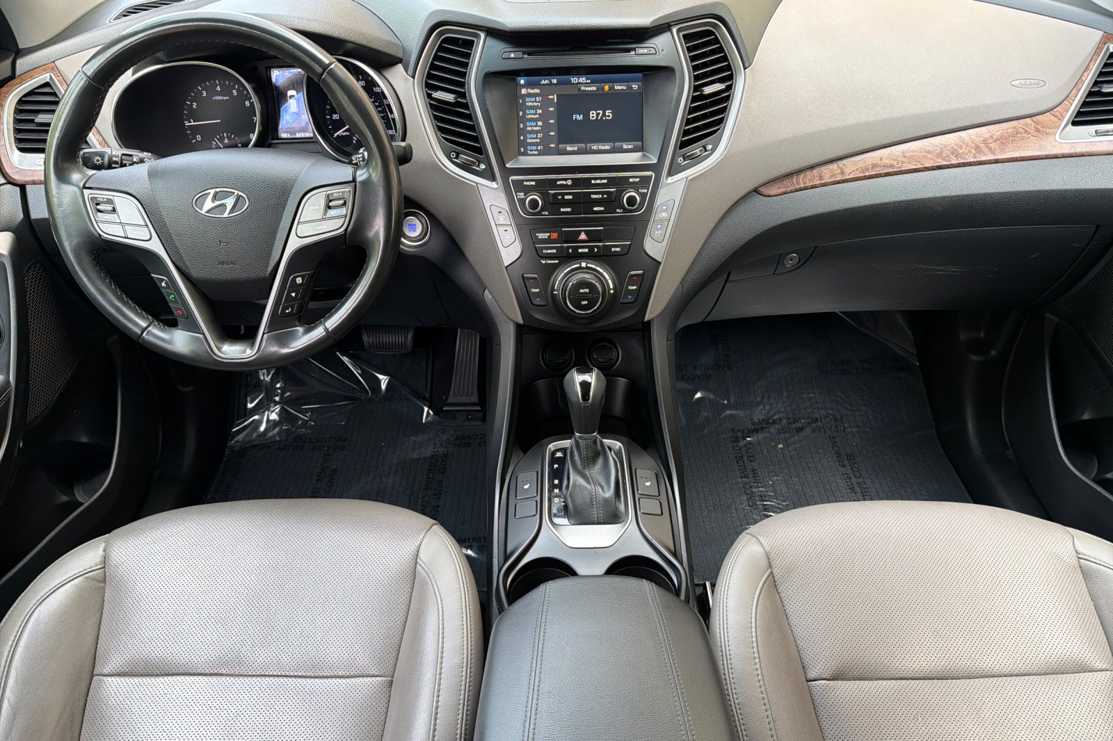 Used 2018 Mineral Gray Hyundai 2.4L image 10