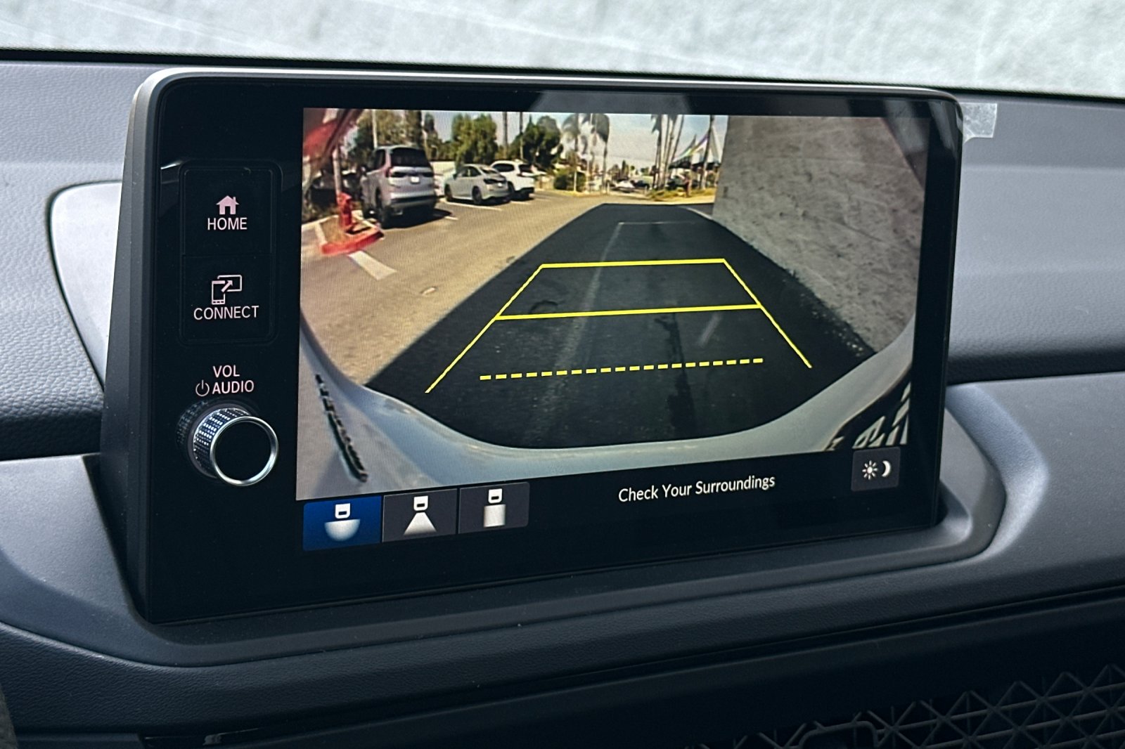 New 2026 Platinum White Pearl Honda LX image 20