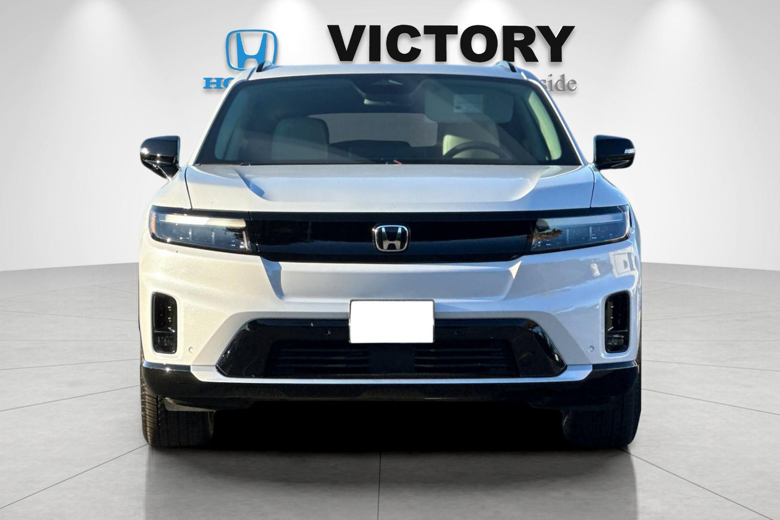 New 2026 Frostline White Pearl Honda Touring image 8