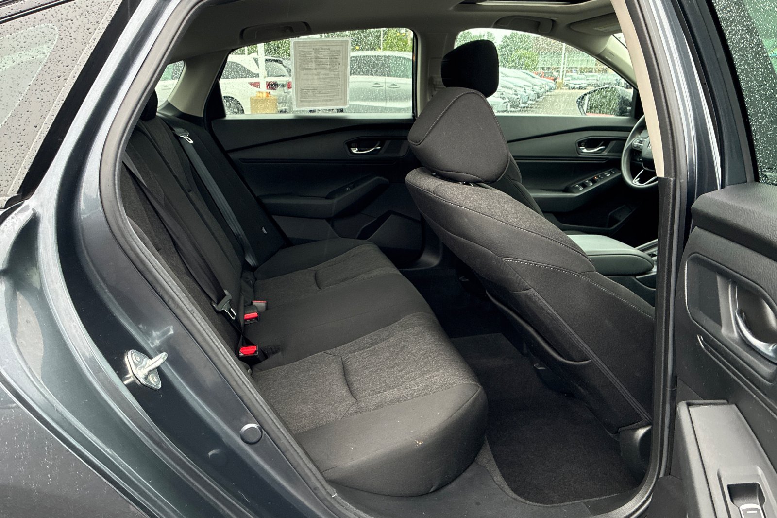 Used 2025 Meteorite Gray Metallic Honda SE image 16