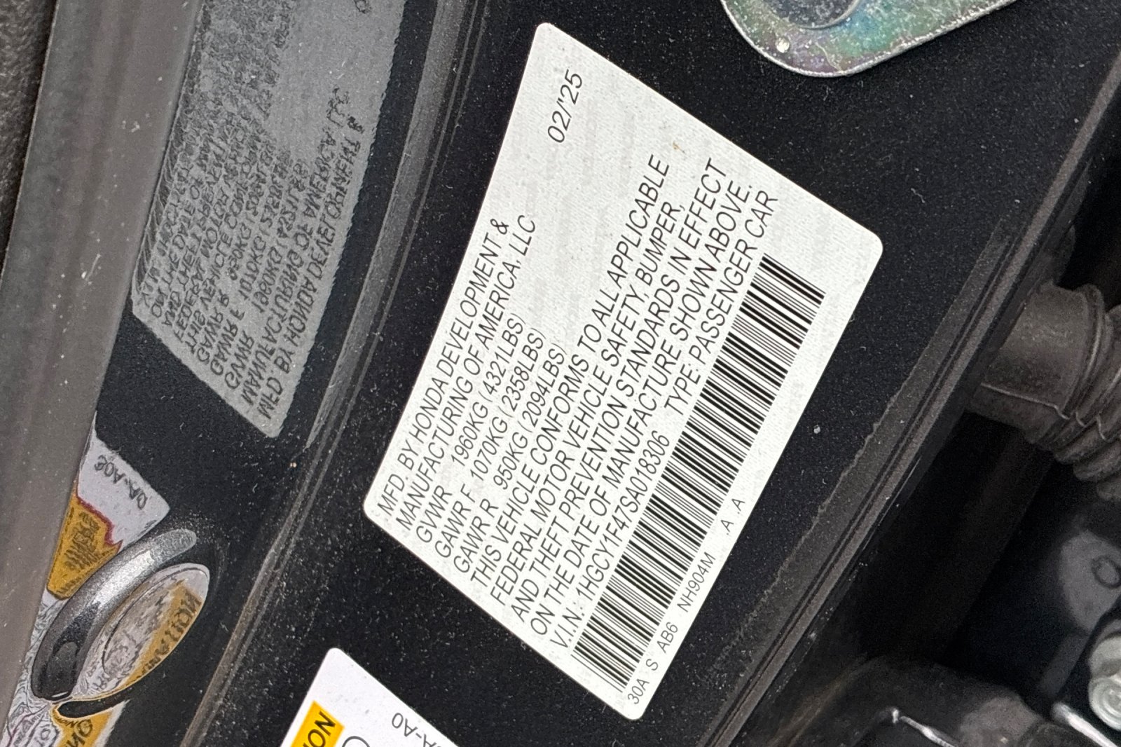 Used 2025 Meteorite Gray Metallic Honda SE image 38