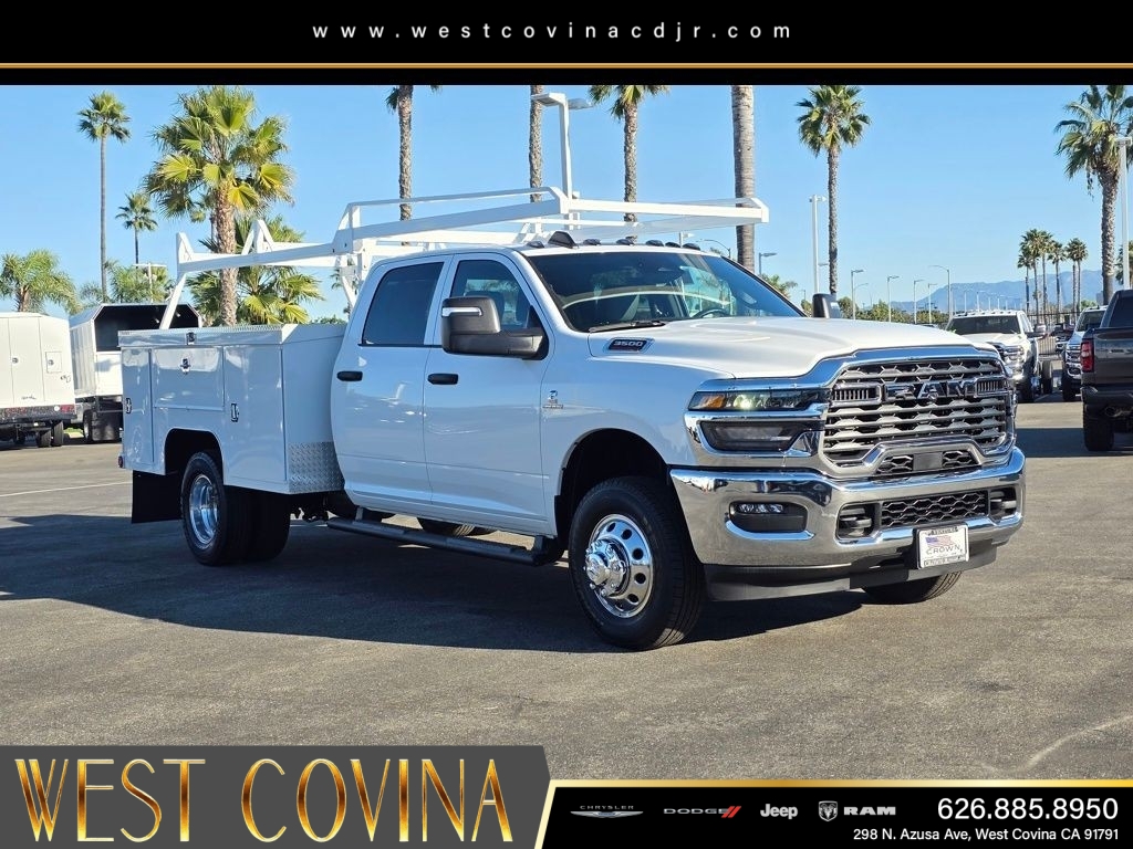 New 2026 Bright White Clear-Coat Exterior Paint RAM Tradesman image 3