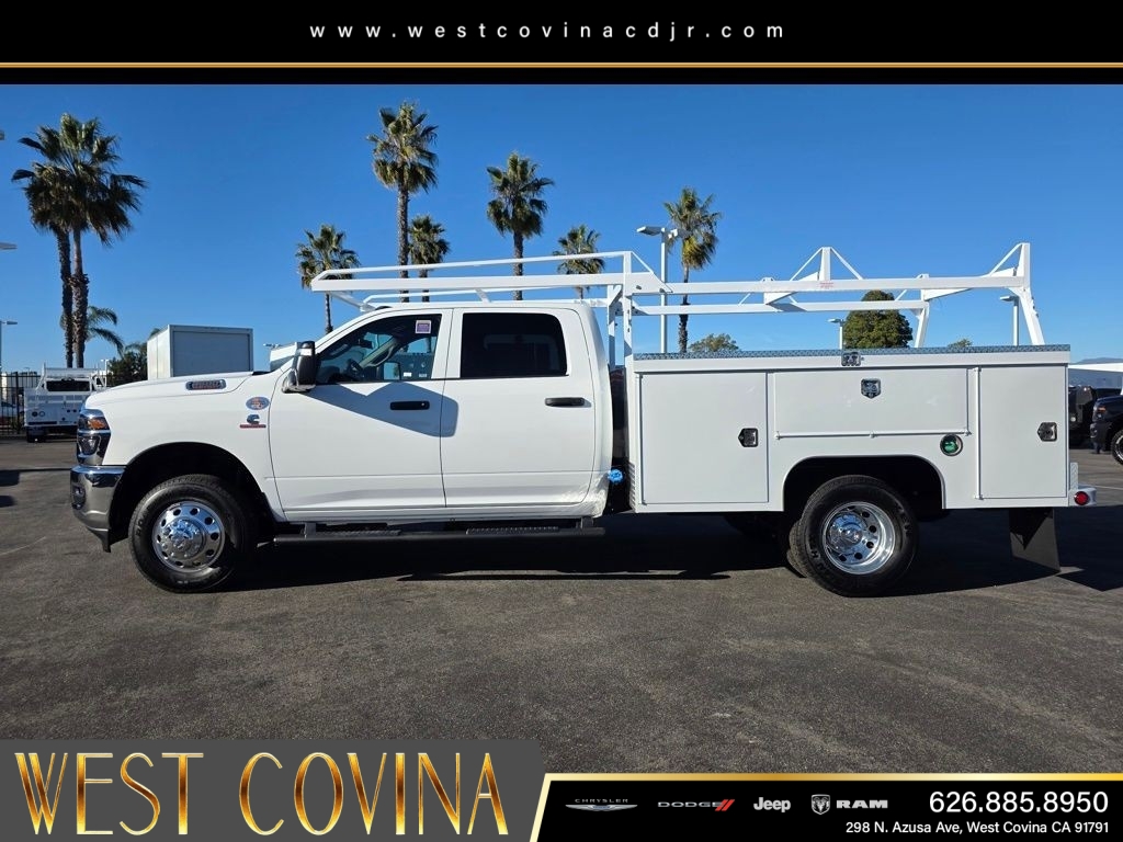 New 2026 Bright White Clear-Coat Exterior Paint RAM Tradesman image 8