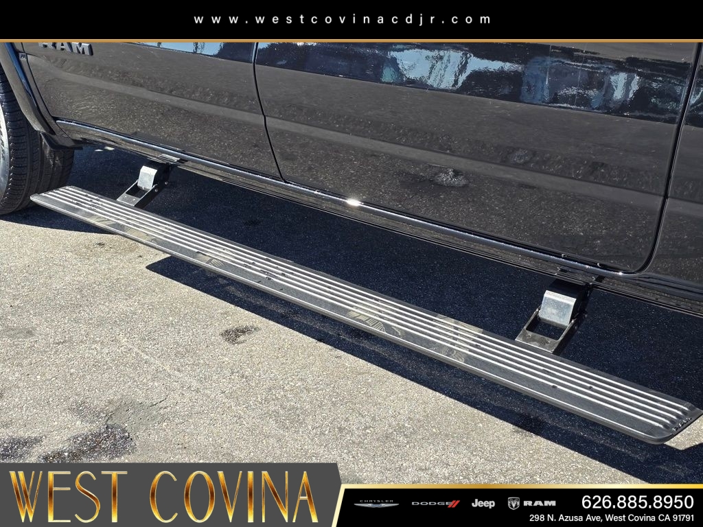 New 2026 Diamond Black Crystal Pearl-Coat Exterior Paint RAM Limited image 10
