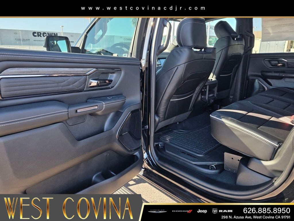 New 2026 Diamond Black Crystal Pearl-Coat Exterior Paint RAM Limited image 14