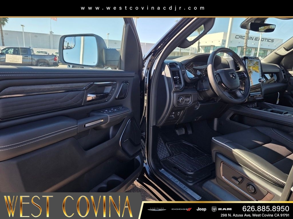 New 2026 Diamond Black Crystal Pearl-Coat Exterior Paint RAM Limited image 15