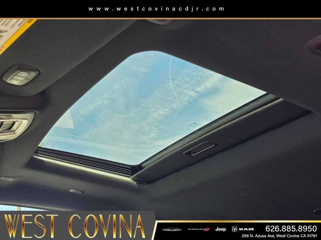 New 2026 Bright White Clear-Coat Exterior Paint RAM Limited image 21