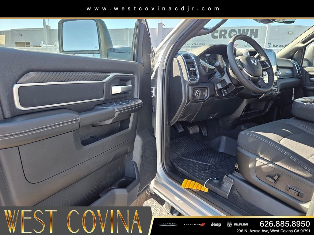 New 2026 Silver-Zynith Exterior Paint RAM Big Horn image 16