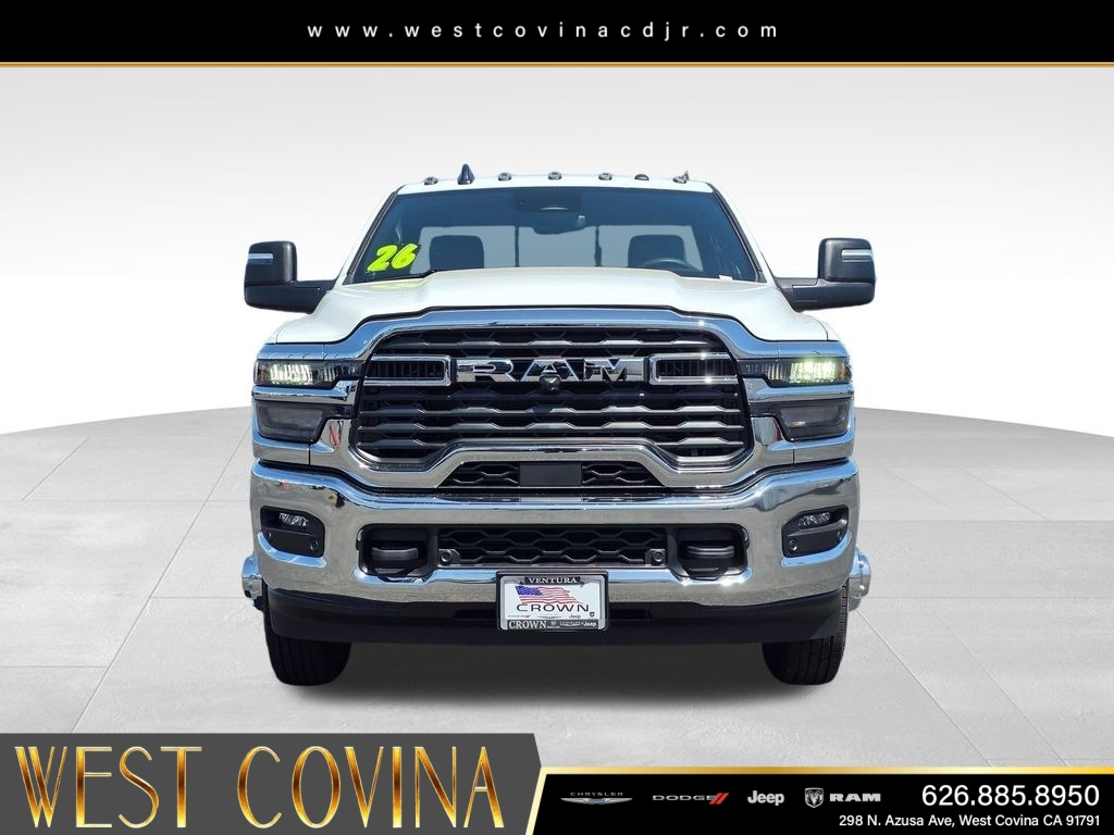 New 2026 Bright White Clear-Coat Exterior Paint RAM Tradesman image 2
