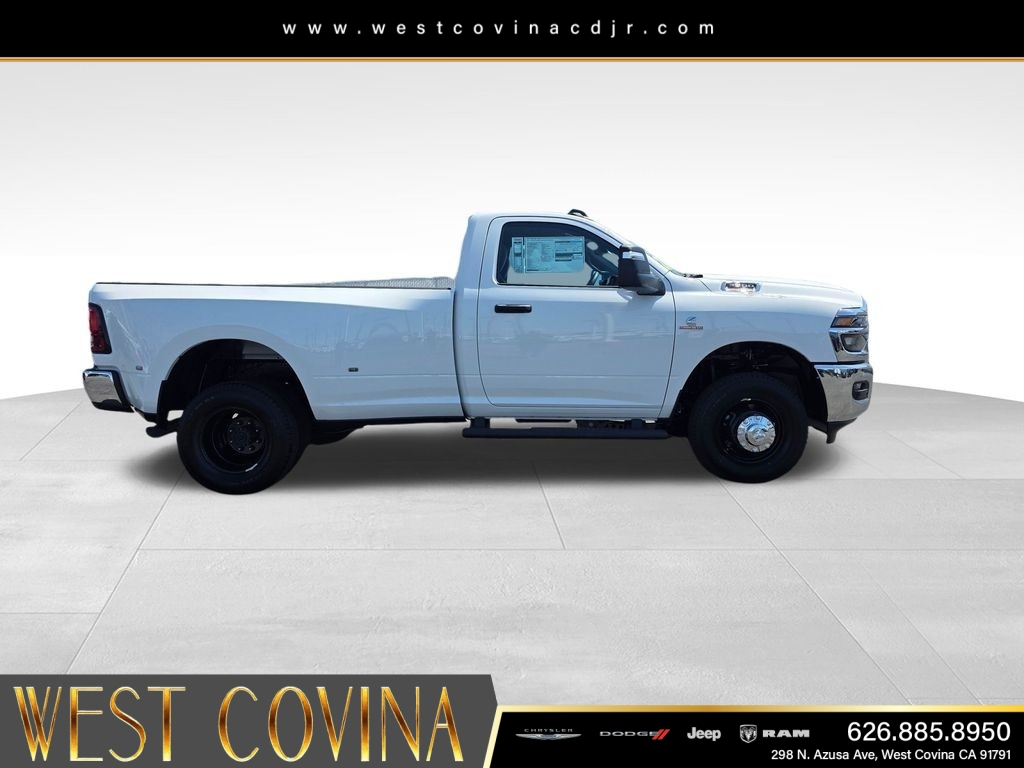 New 2026 Bright White Clear-Coat Exterior Paint RAM Tradesman image 4