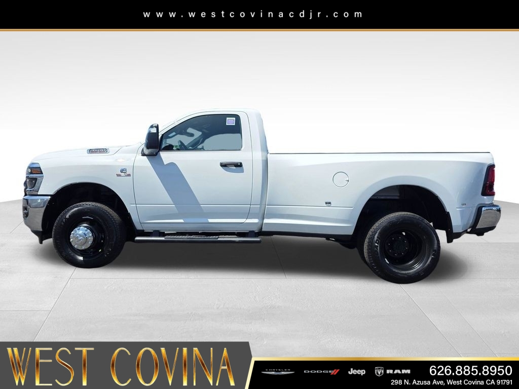 New 2026 Bright White Clear-Coat Exterior Paint RAM Tradesman image 8
