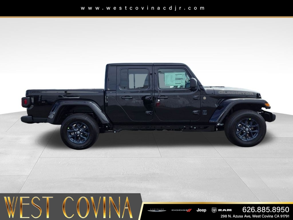 New 2026 Black Clear-Coat Exterior Paint Jeep 85th Anniversary Edition image 4