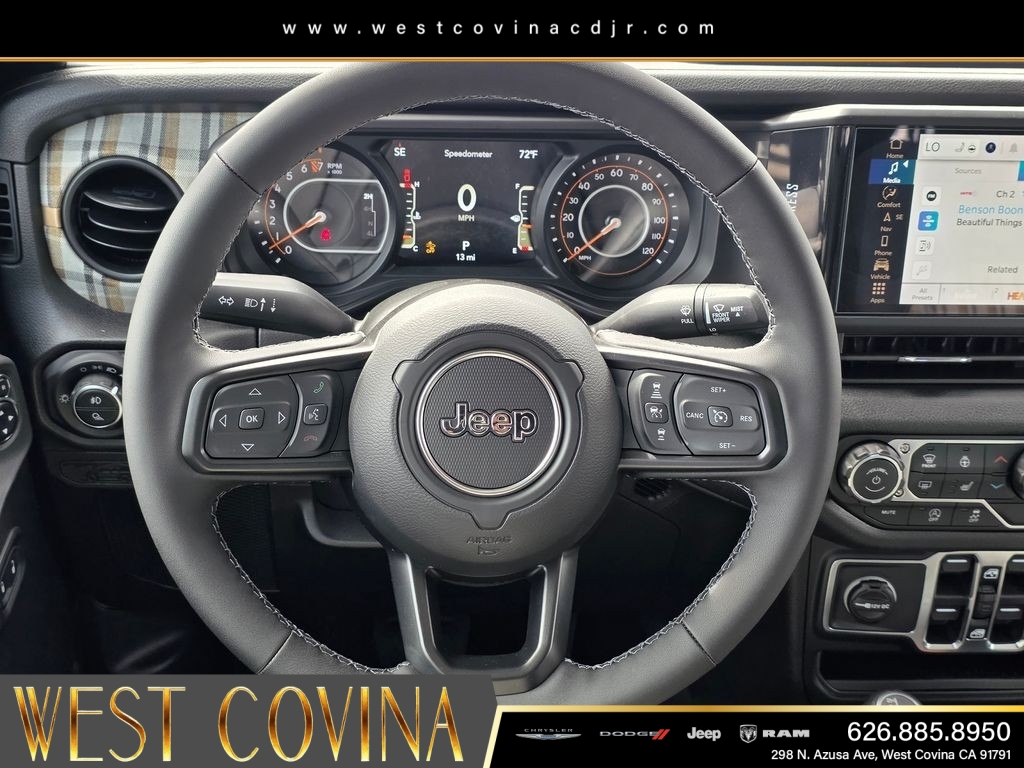 New 2026 Black Clear-Coat Exterior Paint Jeep 85th Anniversary Edition image 11