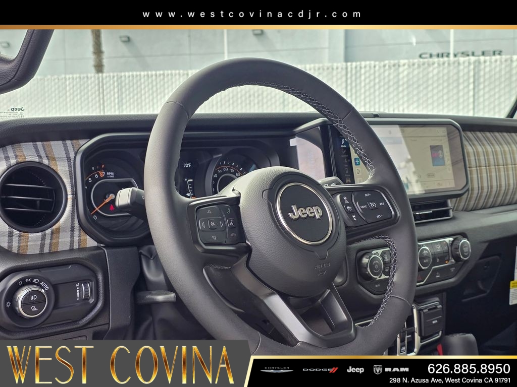 New 2026 Black Clear-Coat Exterior Paint Jeep 85th Anniversary Edition image 18