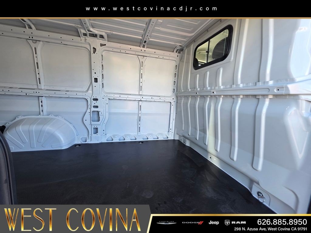 New 2026 Bright White Clearcoat RAM Base image 10
