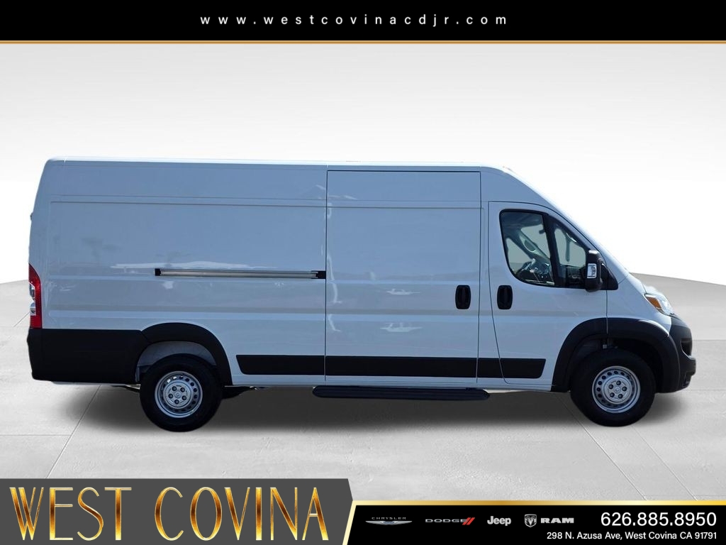 New 2026 Bright White Clear-Coat Exterior Paint RAM High Roof image 4