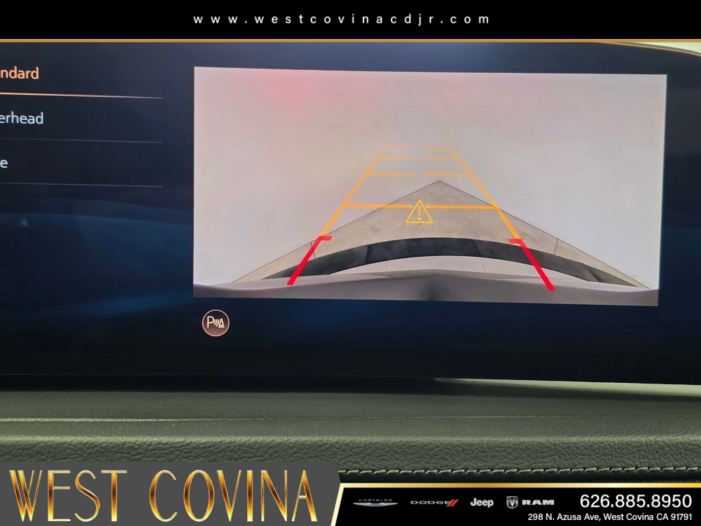Used 2025 Black Cadillac Premium Luxury image 27