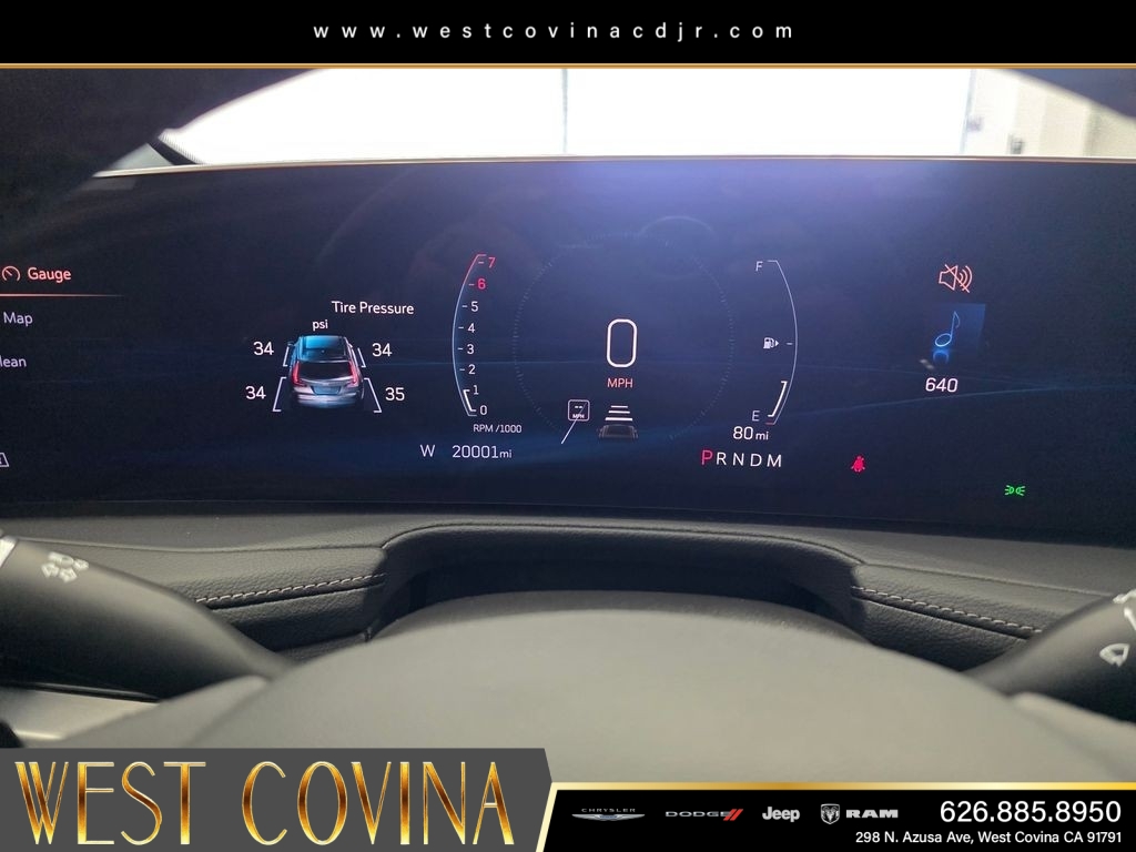 Used 2025 Black Cadillac Premium Luxury image 28