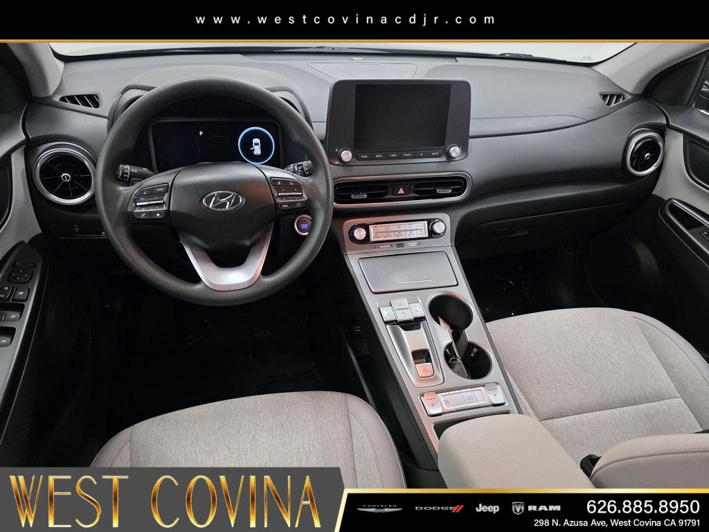 Used 2023 Black Hyundai SE image 16