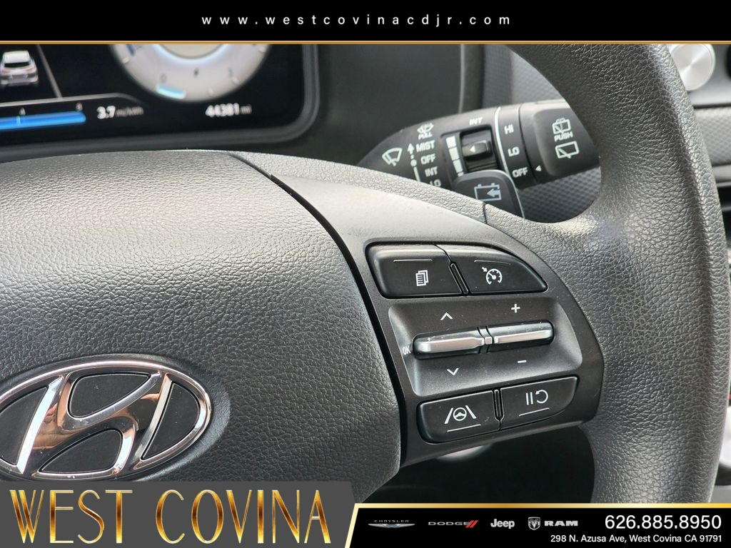 Used 2023 Black Hyundai SE image 30