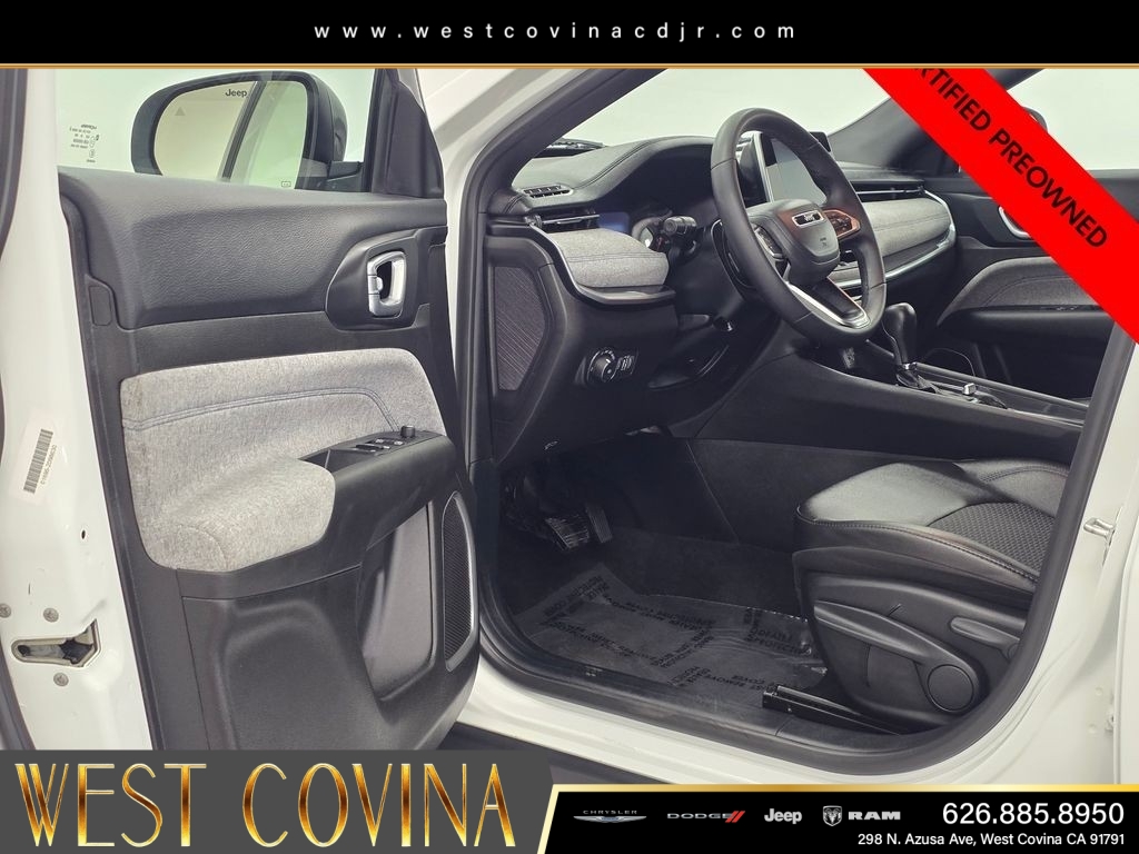Certified Used 2025 White Jeep Latitude image 21