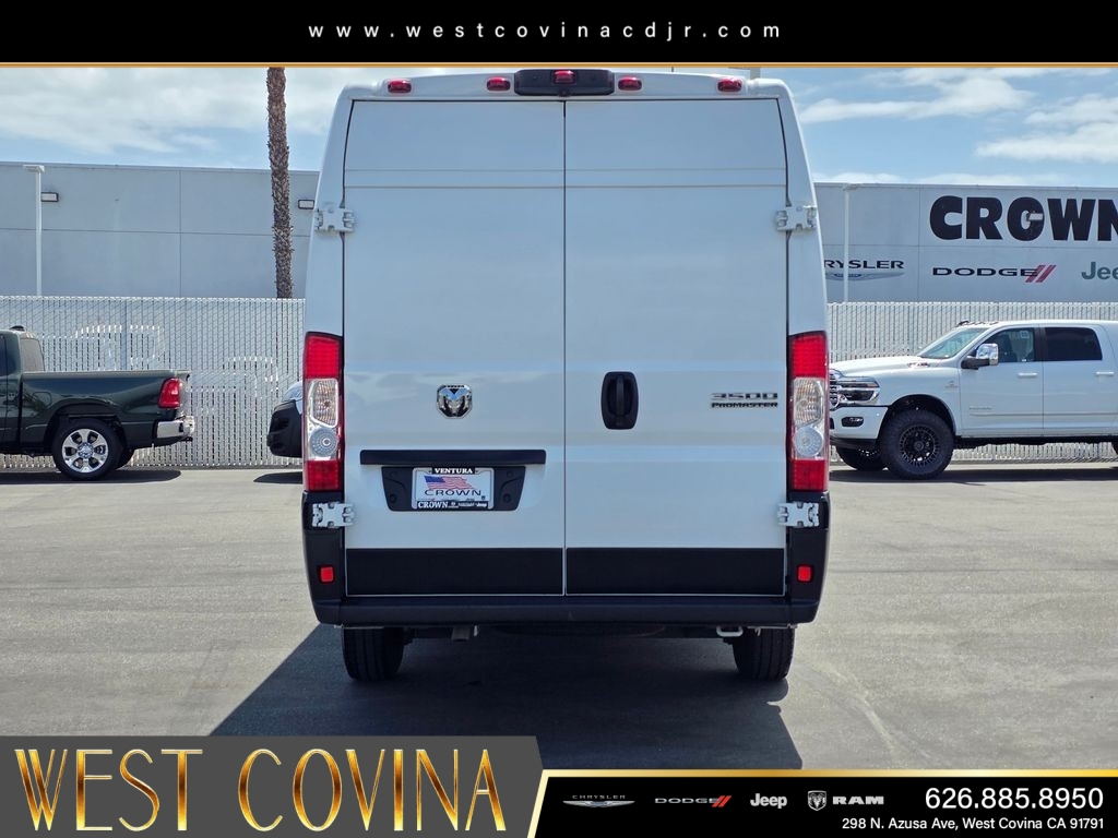 Used 2025 White Ram High Roof image 6