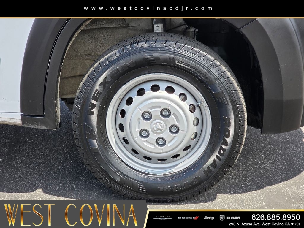 Used 2025 White Ram High Roof image 9