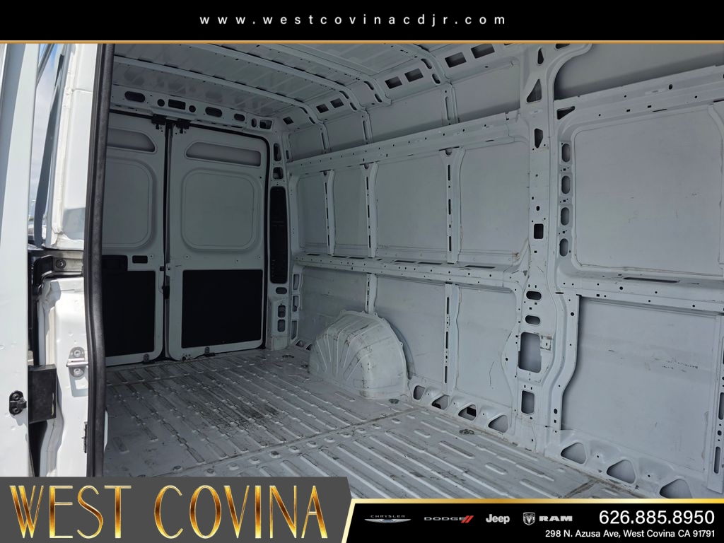 Used 2025 White Ram High Roof image 13