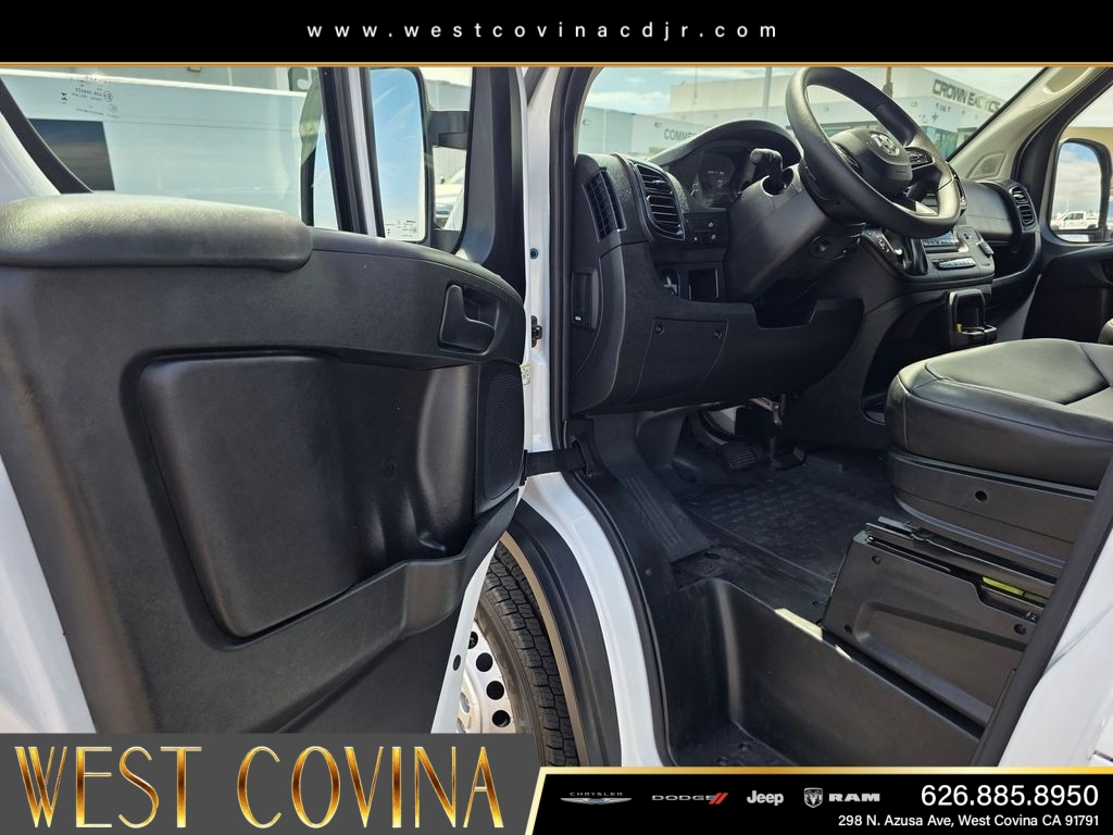 Used 2025 White Ram High Roof image 17
