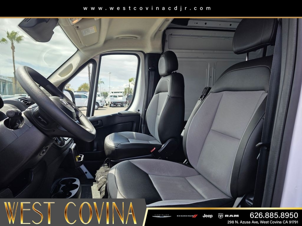 Used 2025 White Ram High Roof image 18