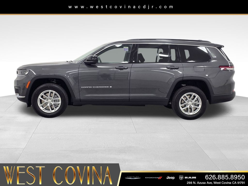 New 2026 Baltic Gray Metallic Clear-Coat Exterior Paint Jeep Laredo image 8