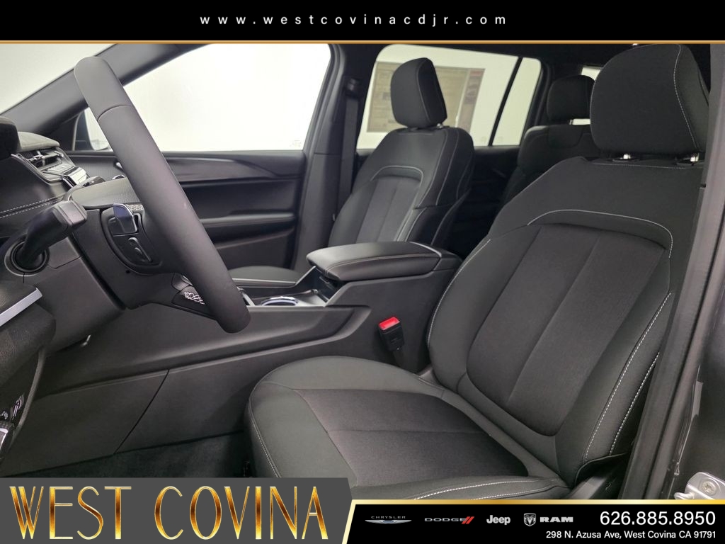 New 2026 Baltic Gray Metallic Clear-Coat Exterior Paint Jeep Laredo image 16