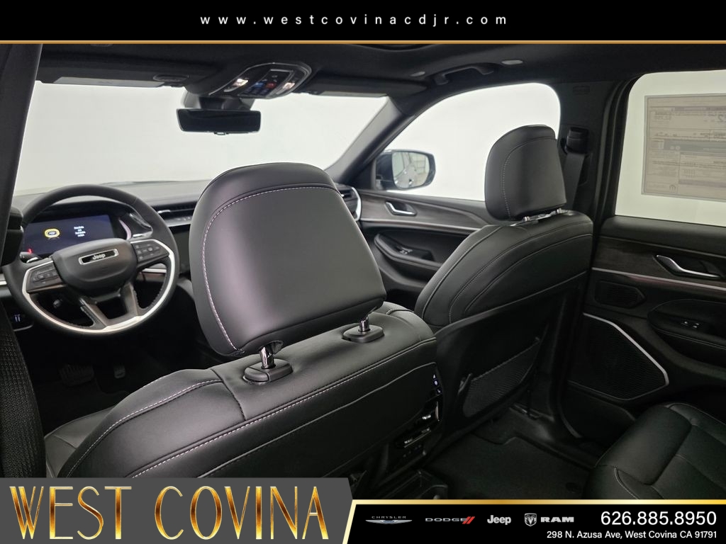 New 2026 Baltic Gray Metallic Clear-Coat Exterior Paint Jeep Limited Reserve image 13