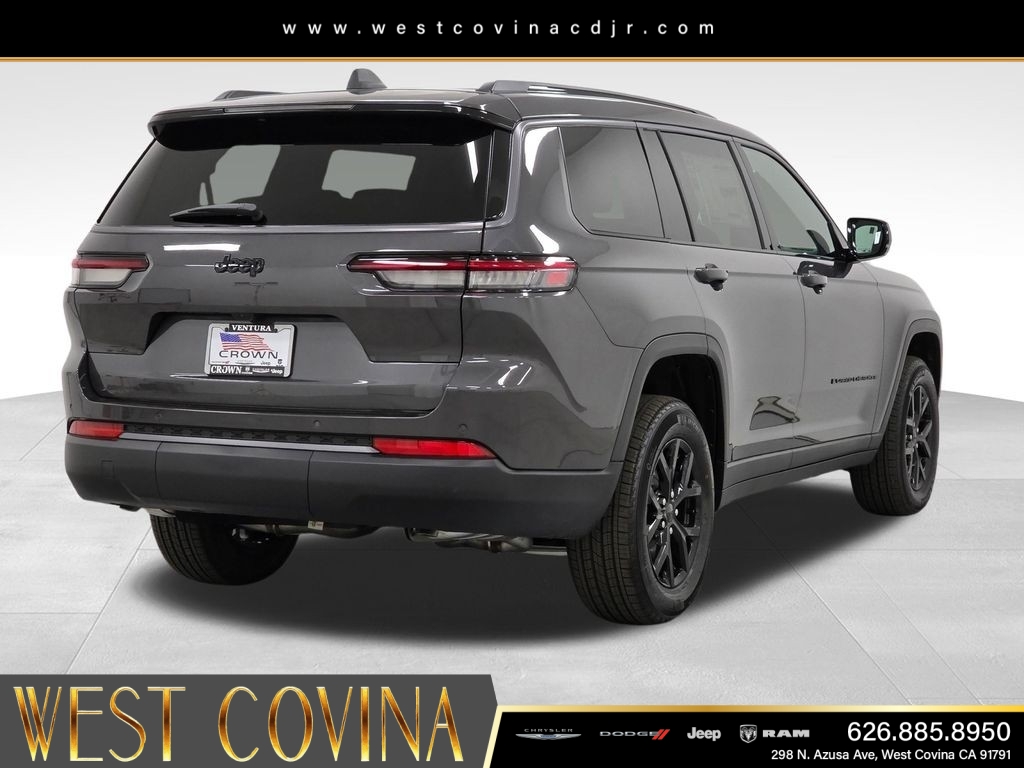 New 2026 Baltic Gray Metallic Clear-Coat Exterior Paint Jeep Laredo image 5
