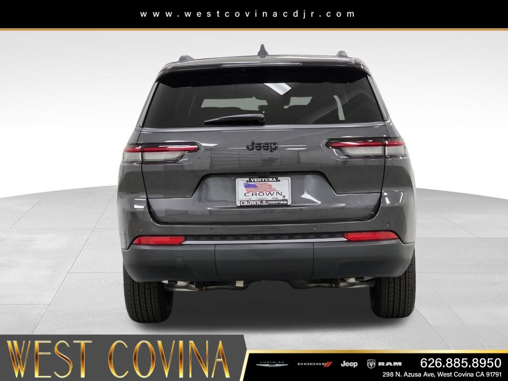 New 2026 Baltic Gray Metallic Clear-Coat Exterior Paint Jeep Laredo image 6