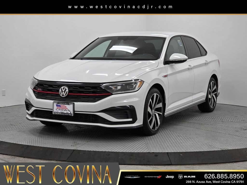 Used 2021  Volkswagen 2.0T S image 3