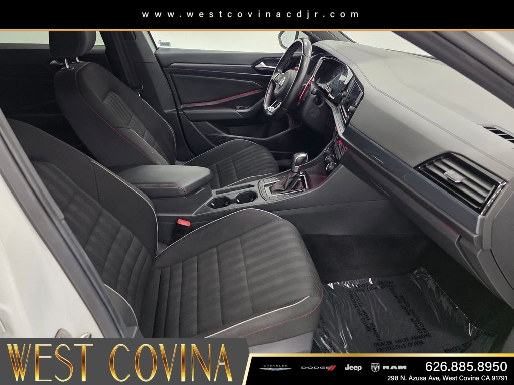 Used 2021  Volkswagen 2.0T S image 9