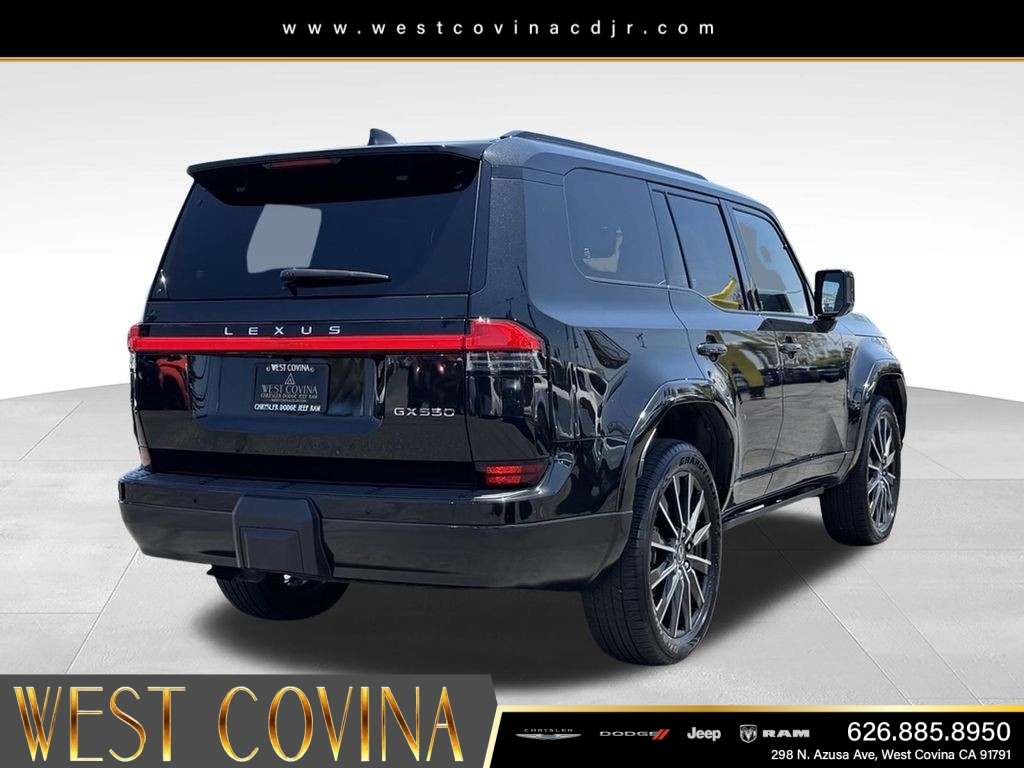 Used 2025 Black Lexus 550 Luxury+ image 10