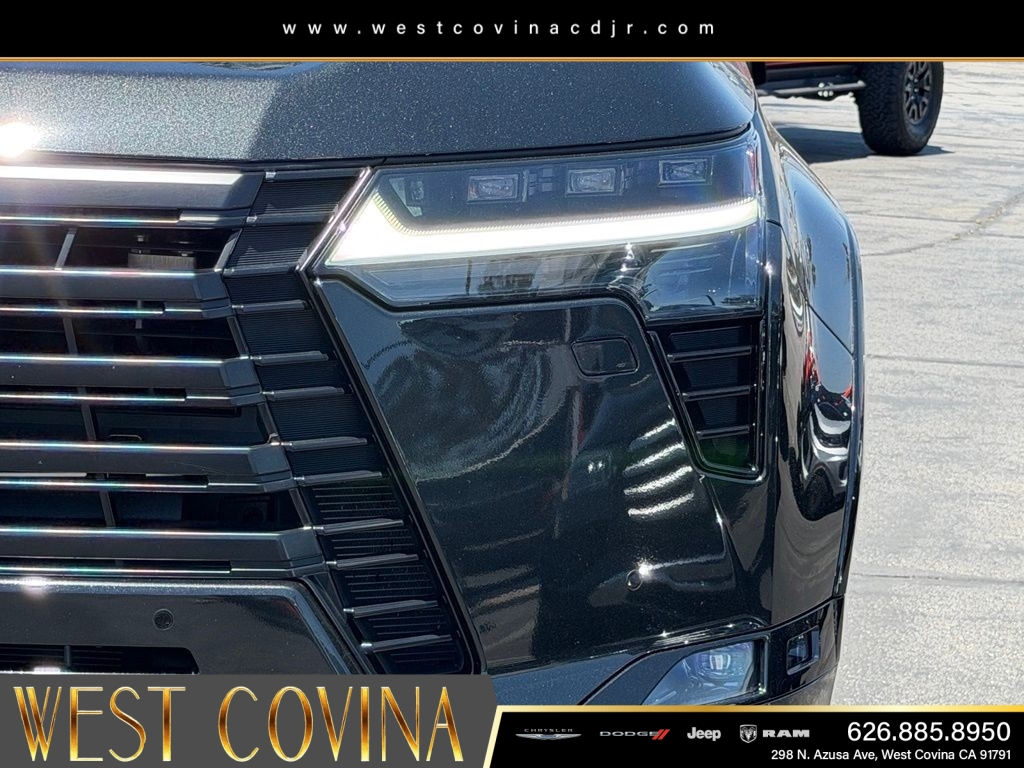 Used 2025 Black Lexus 550 Luxury+ image 12