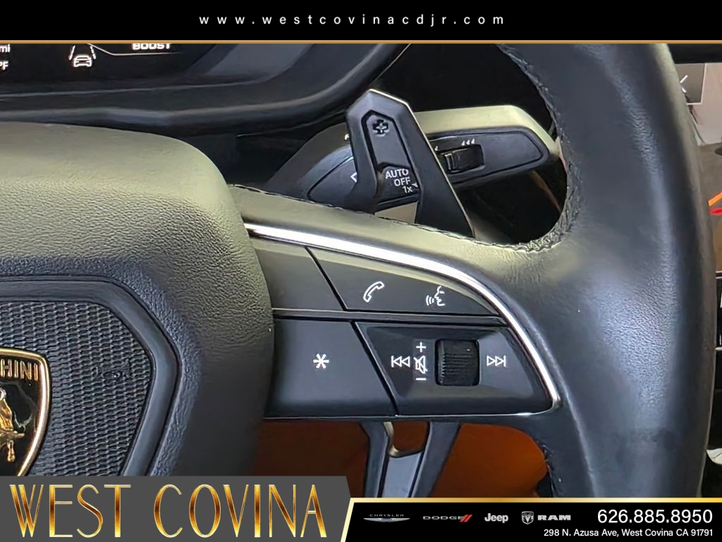 Used 2024  Lamborghini S image 46