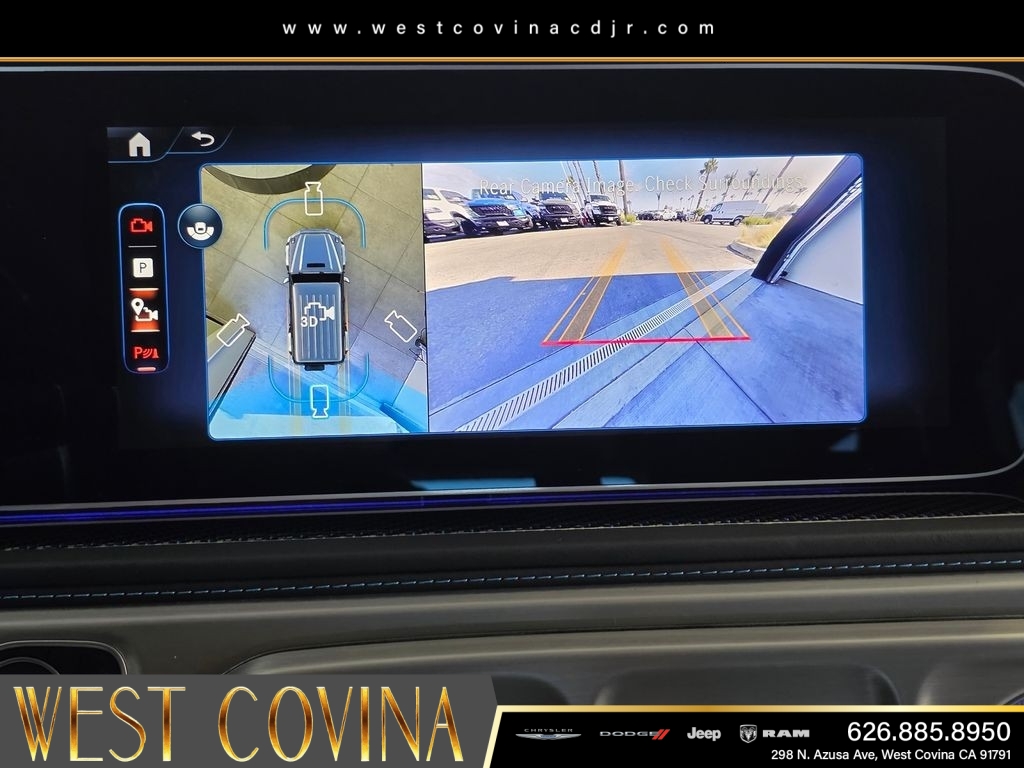 Used 2025  Mercedes-Benz G 580 image 32