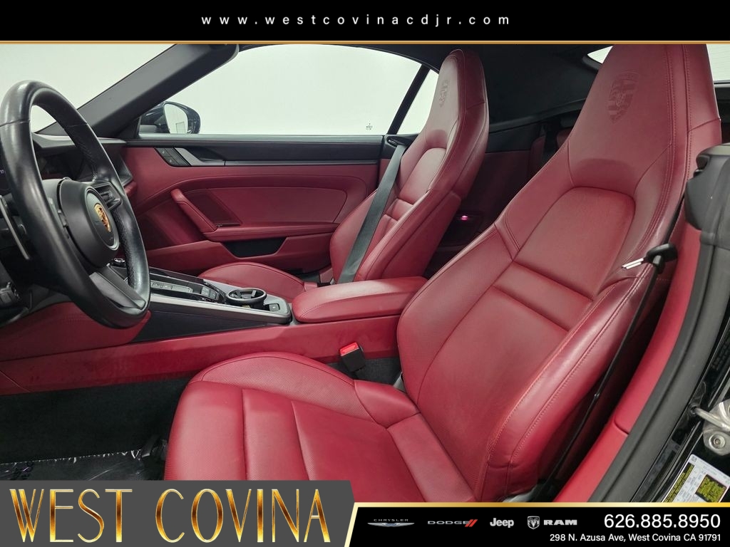 Used 2024  Porsche Carrera image 30